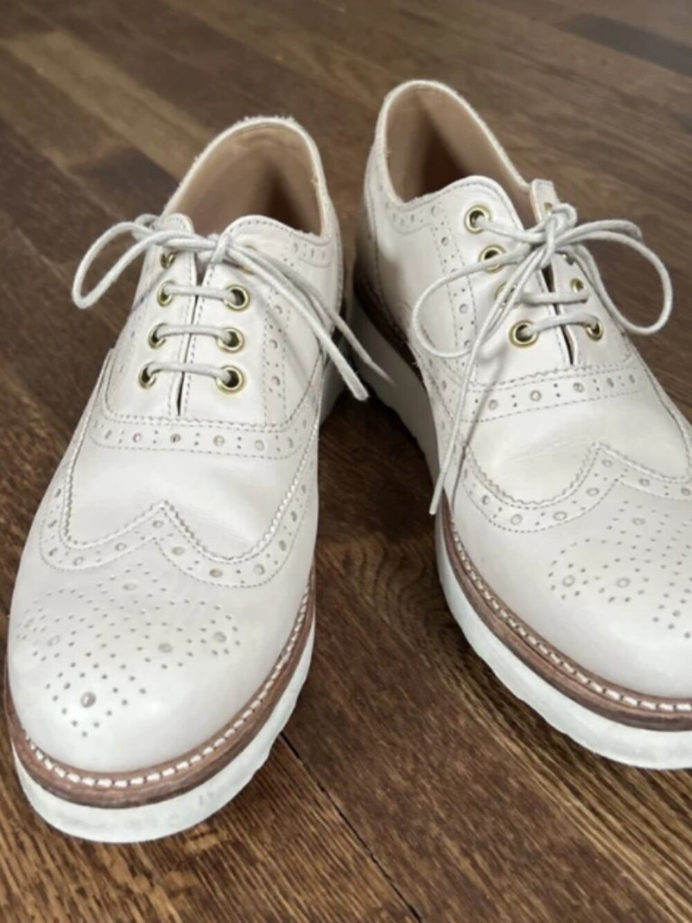 Grenson Archie Beige Brogue White Soles 6 Women’s 7.5
